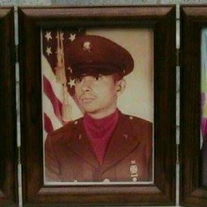 Meet your Posher, Juan